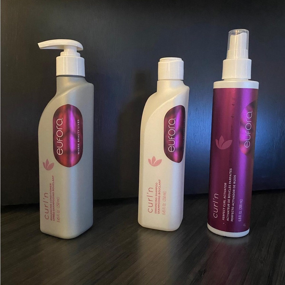 Eufora curl’n enhancing bundle
-shampoo 
-conditioner 
-curl activator